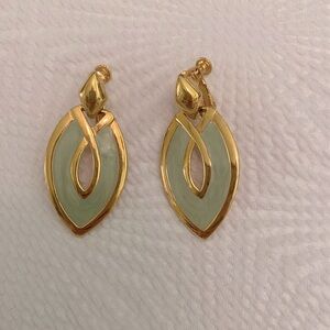 Vintage Napier Screw back earrings